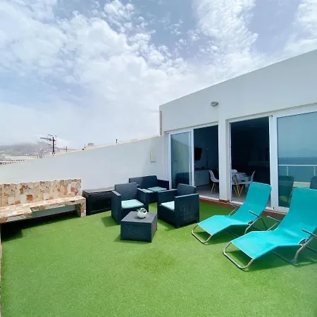 Tatil Evi Homeforguest The Cliff House Gran Canaria With Sea Views *